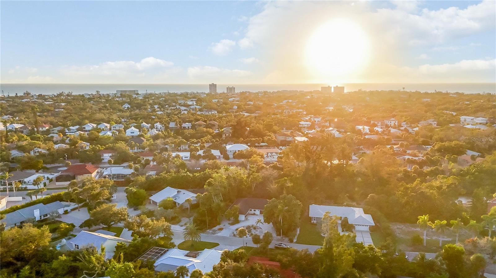 Image 62 of 94 For 635 Tropical Circle