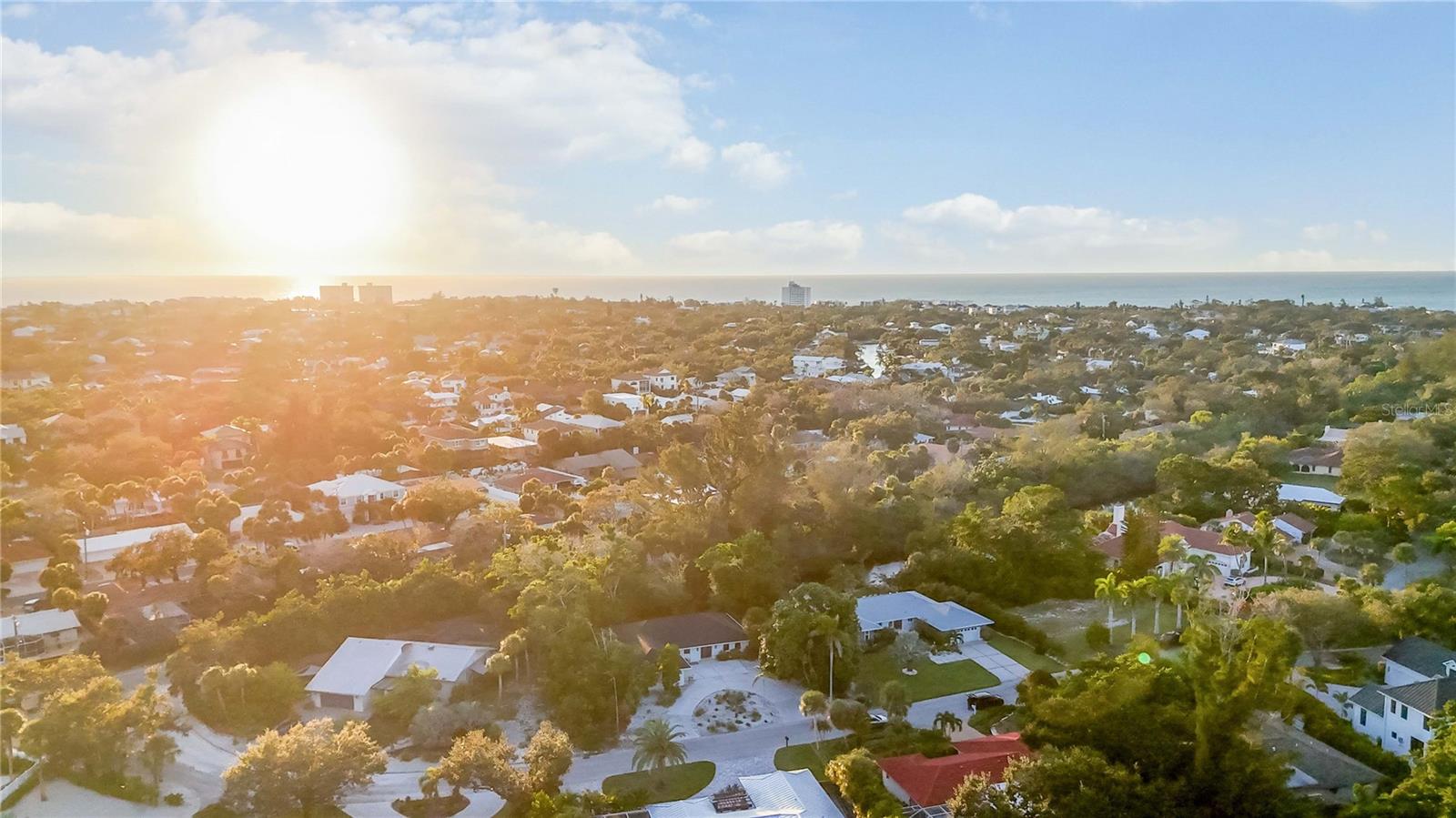 Image 63 of 94 For 635 Tropical Circle