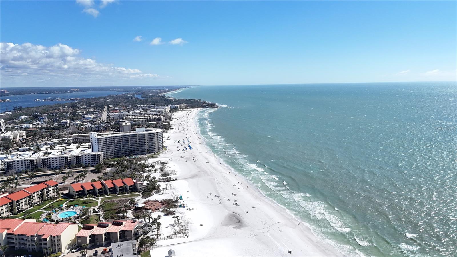 Image 71 of 94 For 635 Tropical Circle