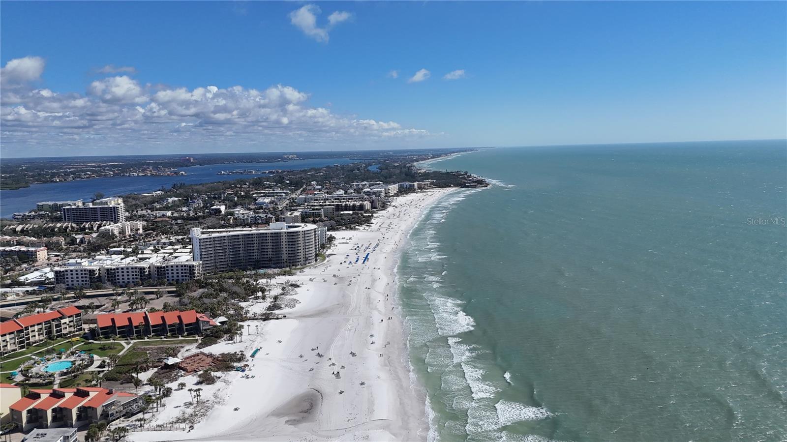 Image 72 of 94 For 635 Tropical Circle