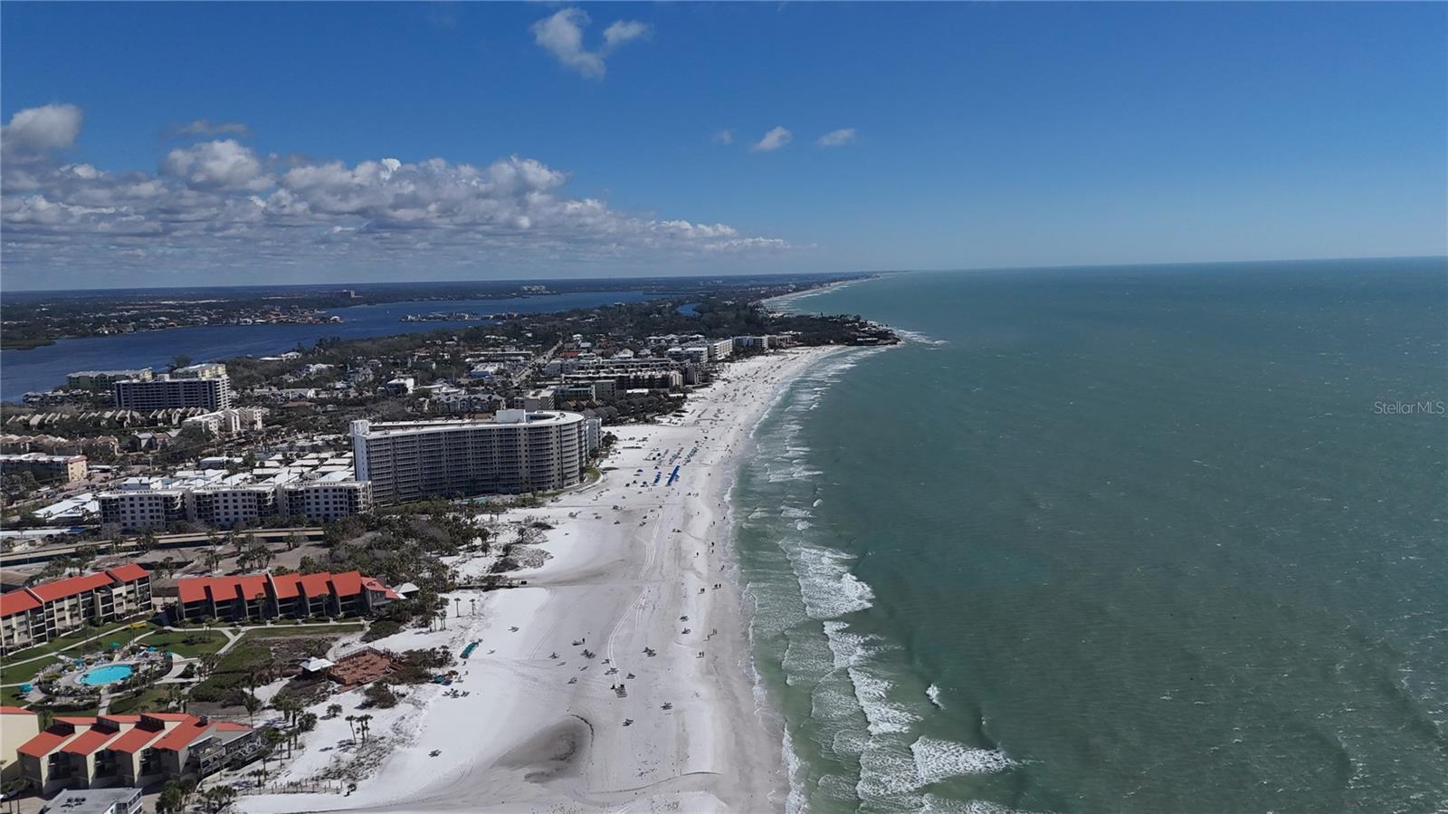 Image 73 of 94 For 635 Tropical Circle