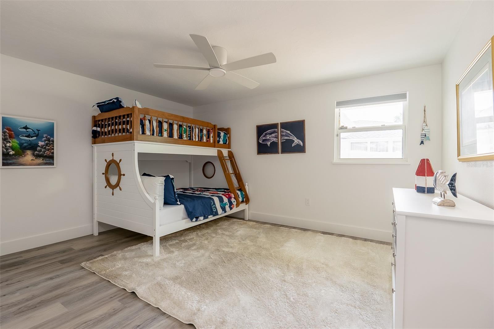 Image 25 of 47 For 408 71st Street