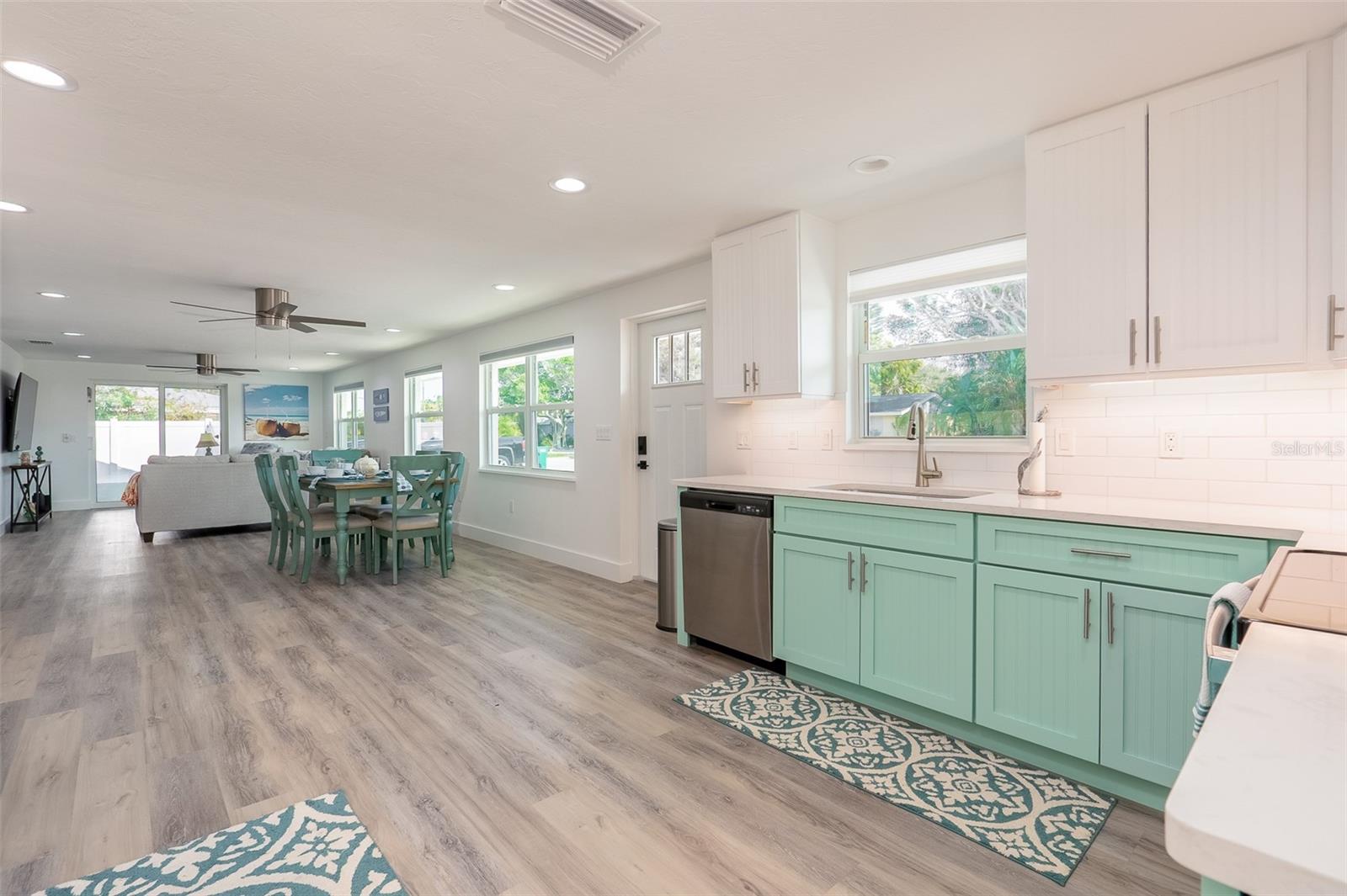 Image 6 of 47 For 408 71st Street