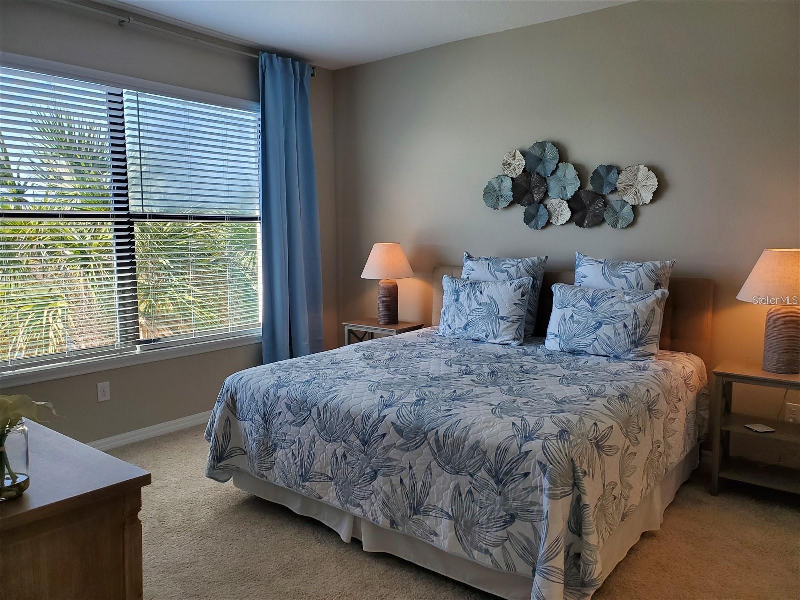 Image 15 of 64 For 13720 Messina Loop 204