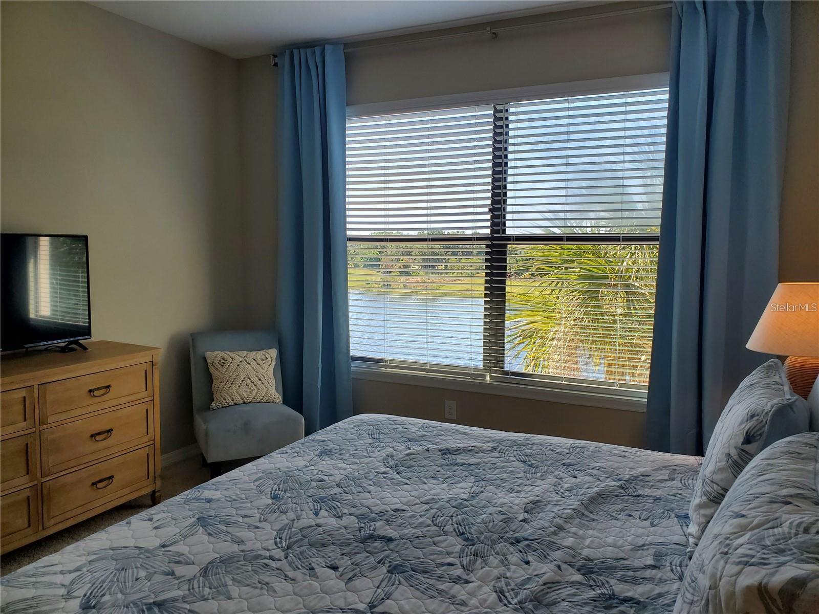 Image 16 of 64 For 13720 Messina Loop 204