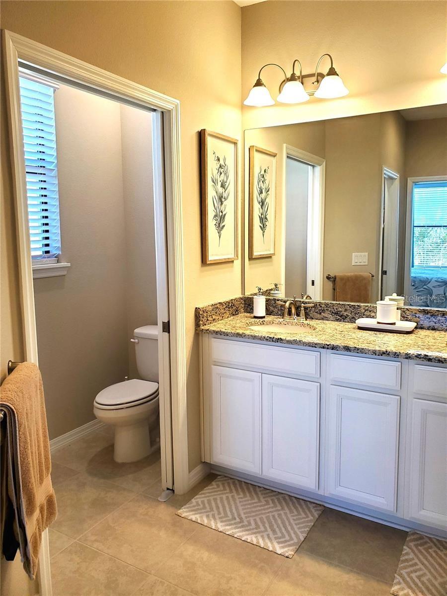 Image 17 of 64 For 13720 Messina Loop 204