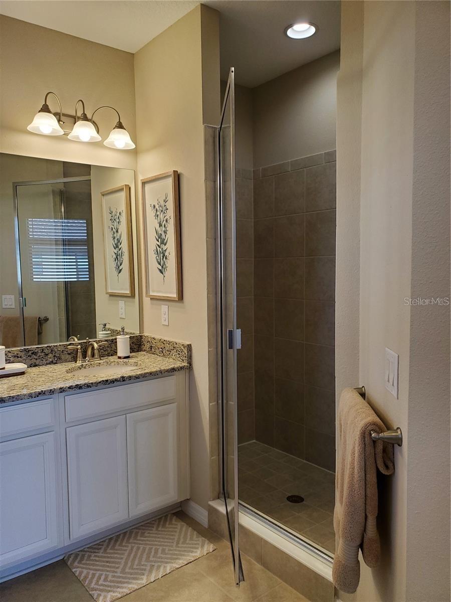 Image 18 of 64 For 13720 Messina Loop 204