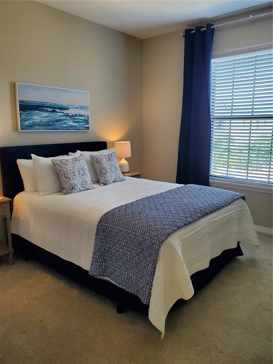 Image 19 of 64 For 13720 Messina Loop 204