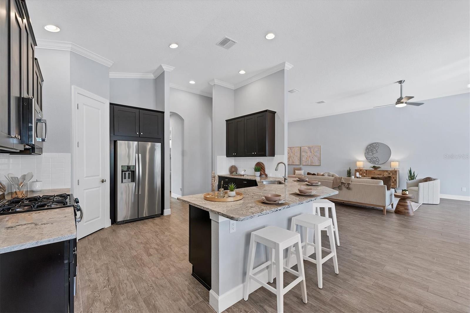 Image 17 of 85 For 13046 Sorrento Way