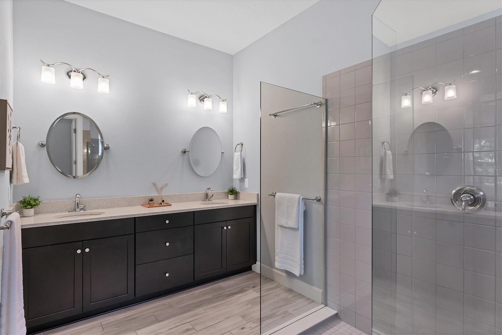 Image 30 of 85 For 13046 Sorrento Way