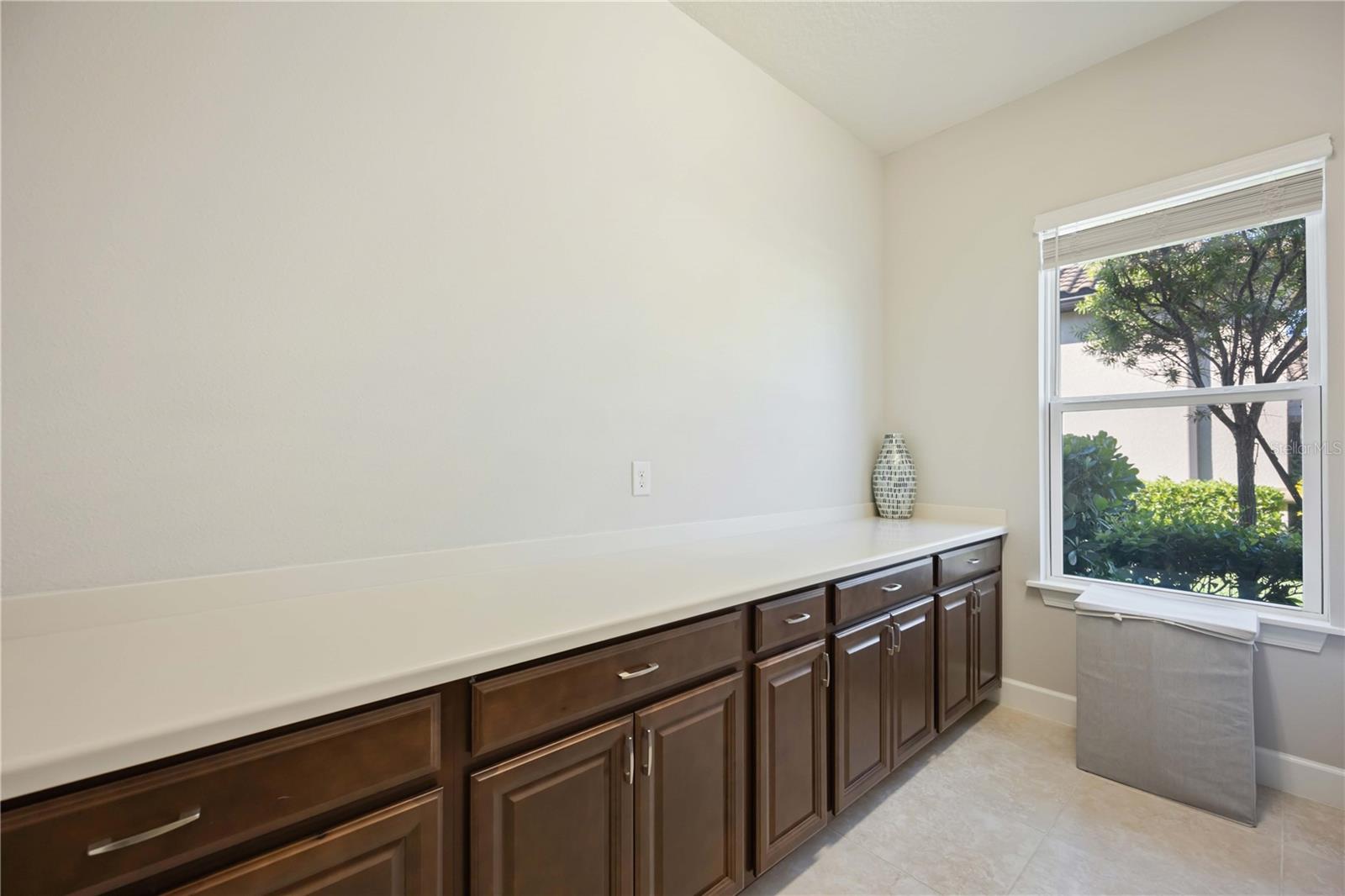 Image 36 of 74 For 5341 Brookgrove Drive