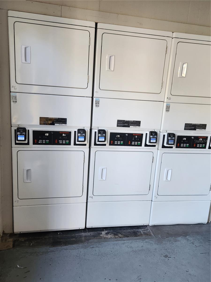 Image 11 of 13 For 2632 Hidden Lake Drive N H