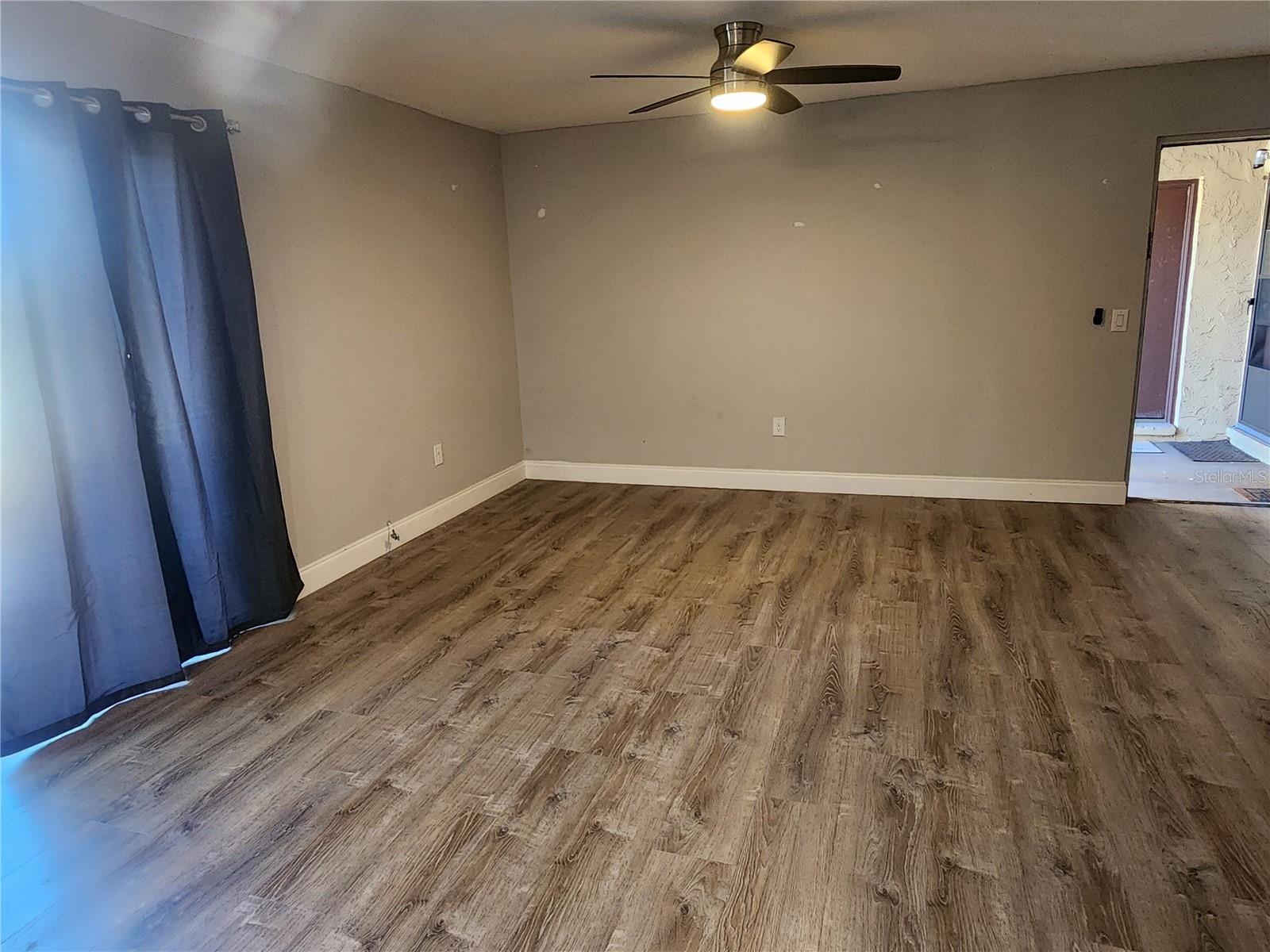 Image 4 of 13 For 2632 Hidden Lake Drive N H