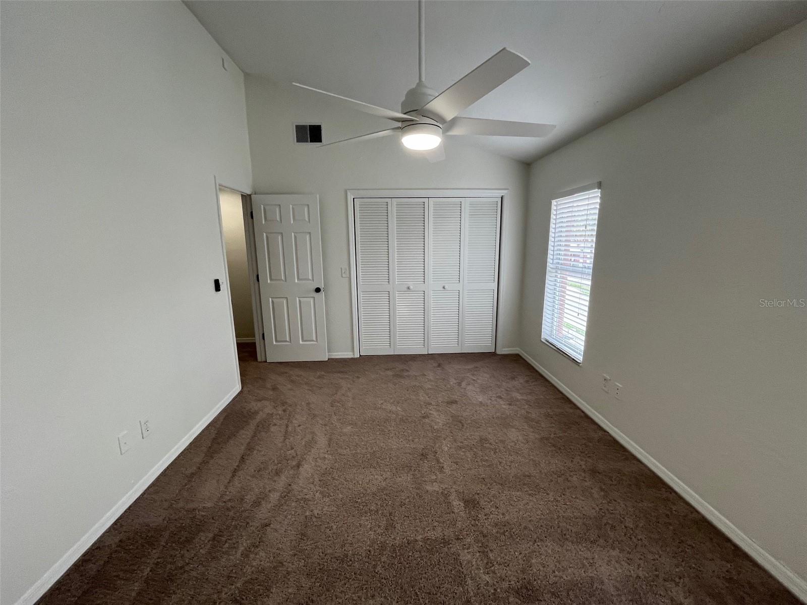Image 10 of 17 For 301 Bungalow Park Avenue B
