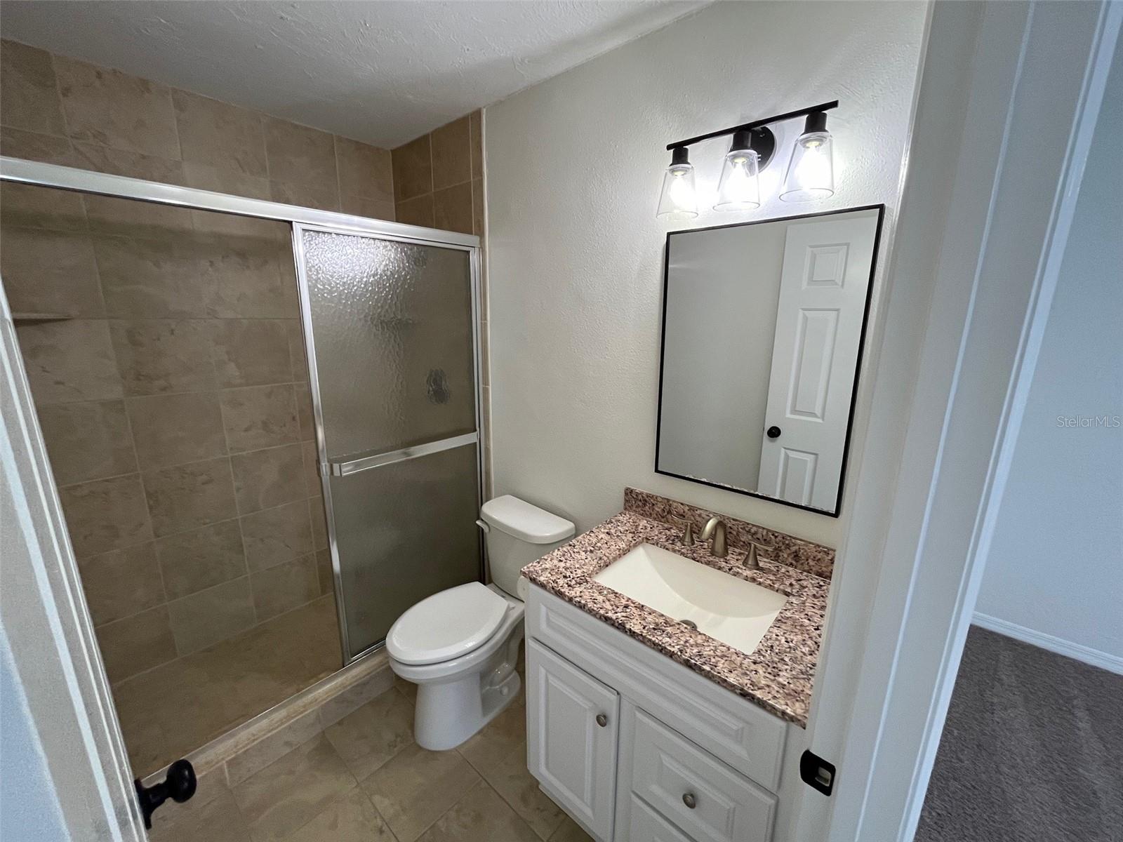 Image 15 of 17 For 301 Bungalow Park Avenue B