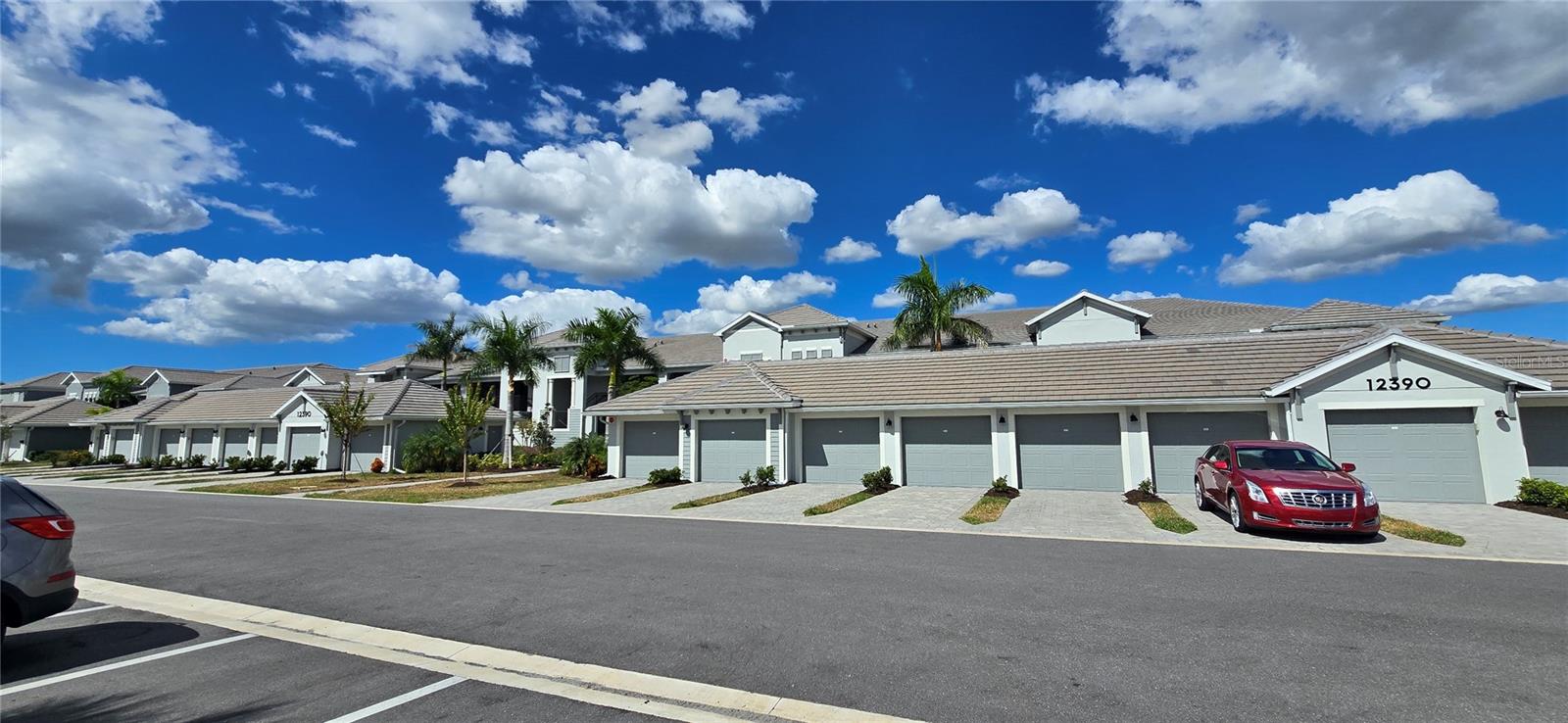 Image 5 of 28 For 12390 Wellen Golf Street 107