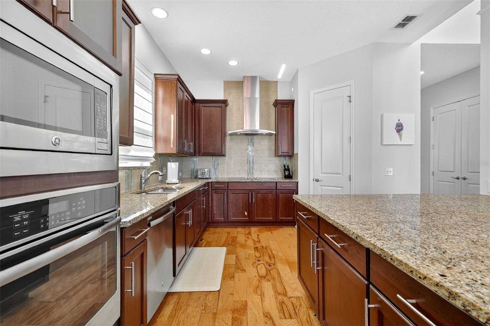 Image 21 of 69 For 16428 Good Hearth Boulevard