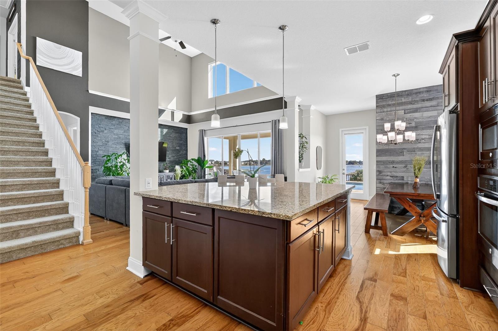 Image 22 of 69 For 16428 Good Hearth Boulevard