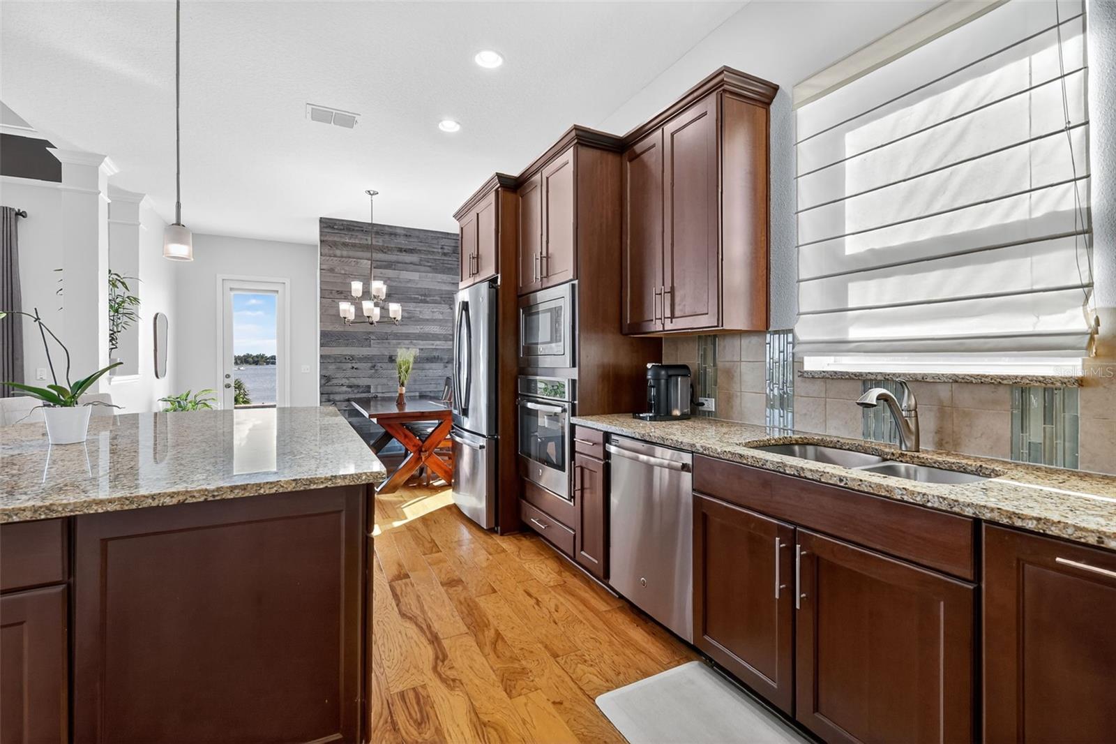 Image 23 of 69 For 16428 Good Hearth Boulevard