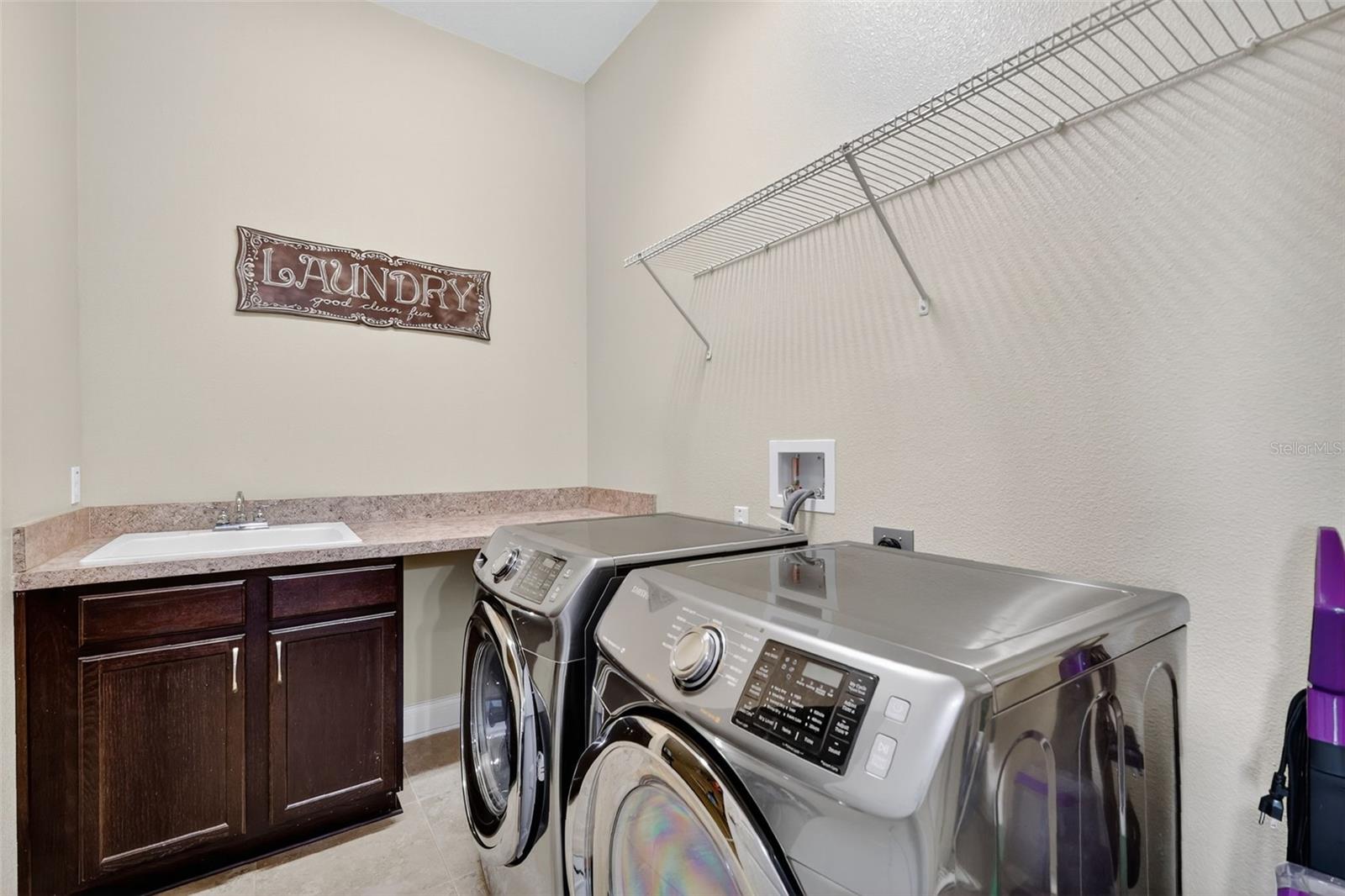 Image 33 of 69 For 16428 Good Hearth Boulevard