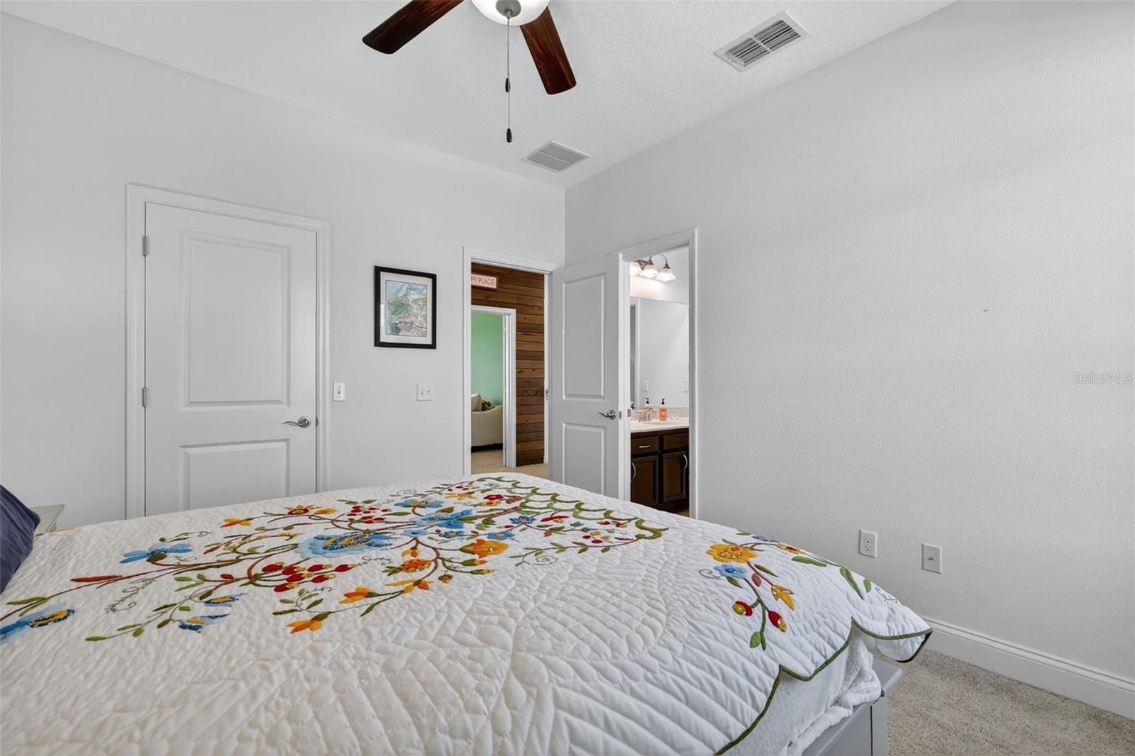 Image 43 of 69 For 16428 Good Hearth Boulevard