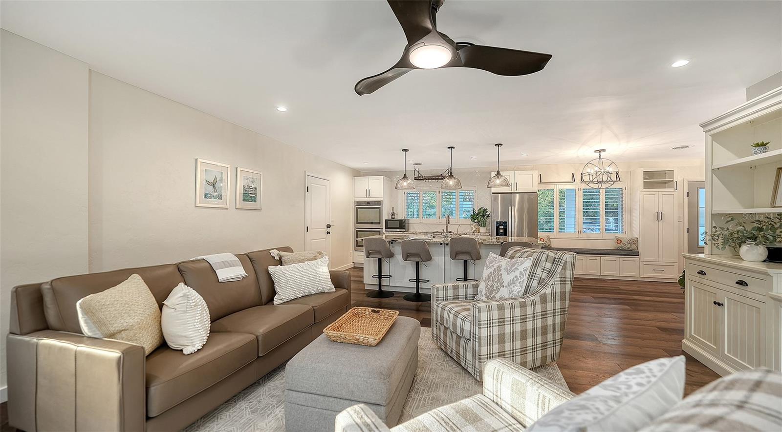 Image 19 of 72 For 2426 Wisteria Street