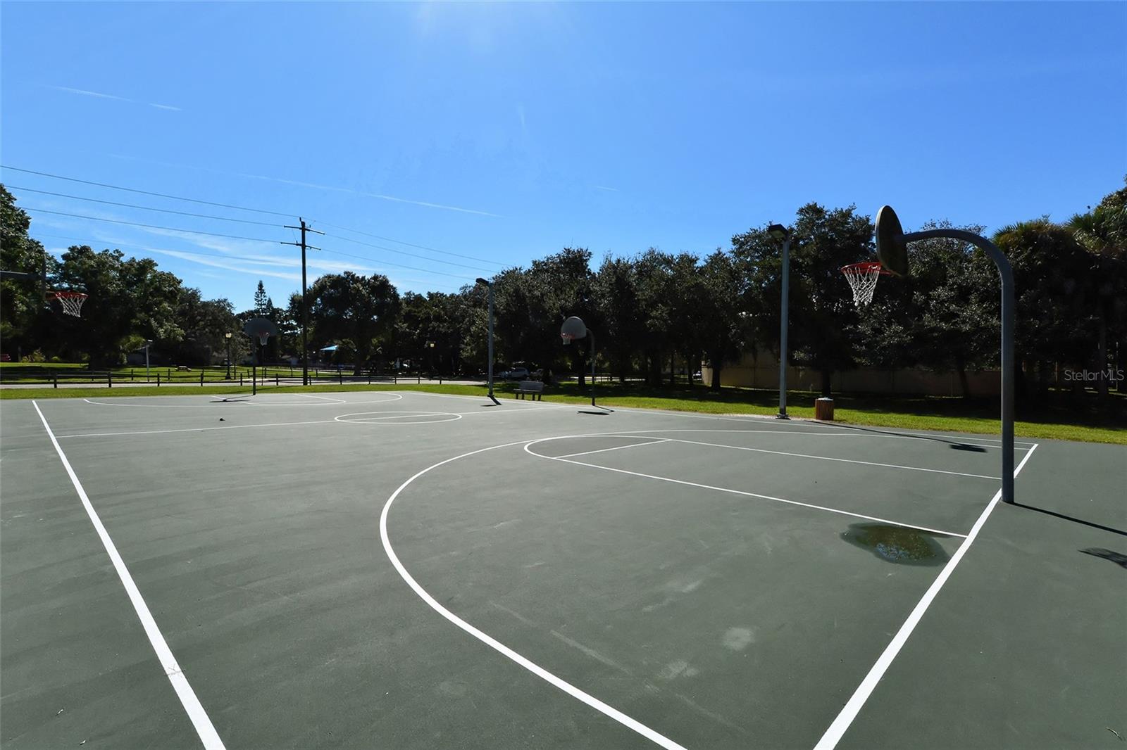 Image 54 of 72 For 2426 Wisteria Street