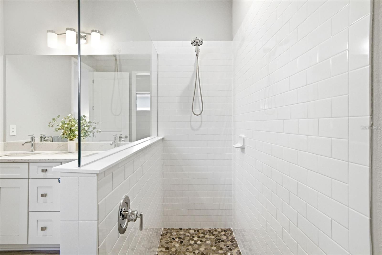 Image 17 of 82 For 2720 Butterfly Jasmine Trail