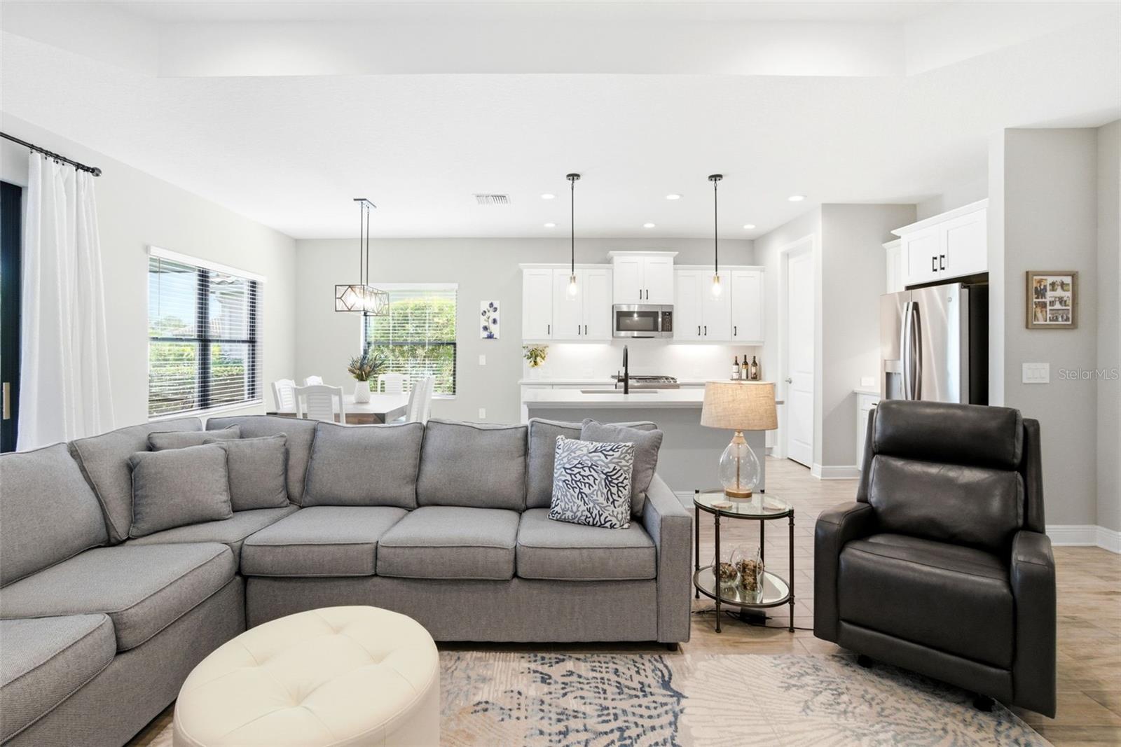 Image 42 of 82 For 2720 Butterfly Jasmine Trail