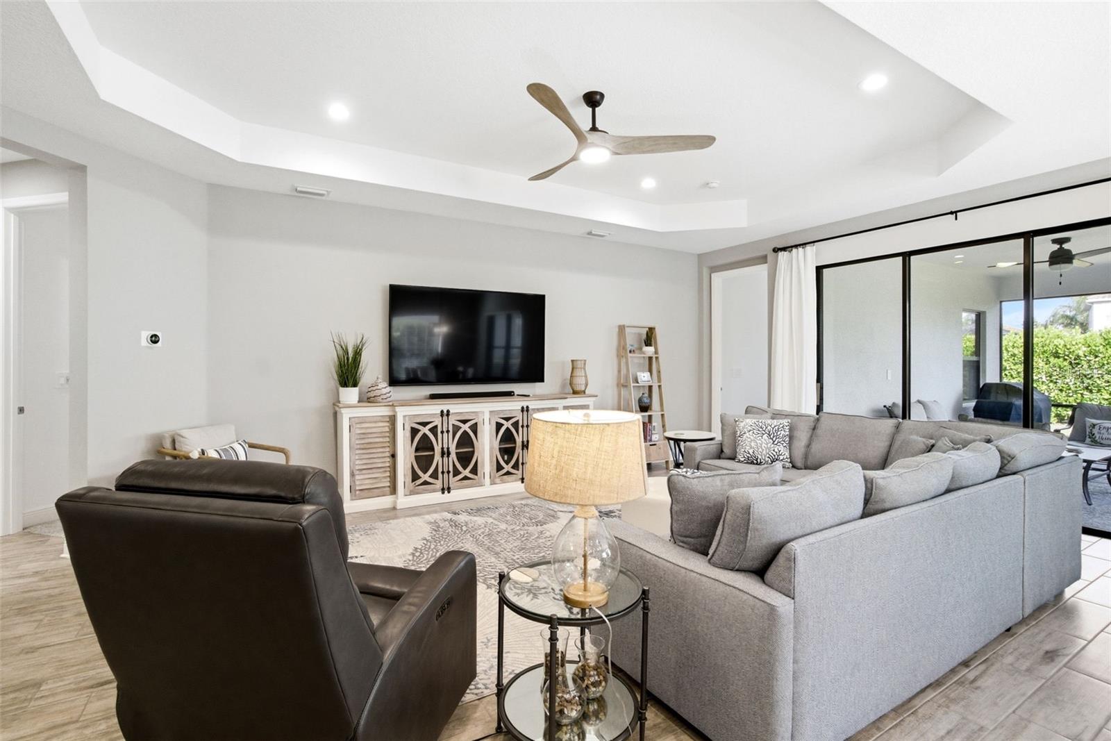 Image 43 of 82 For 2720 Butterfly Jasmine Trail