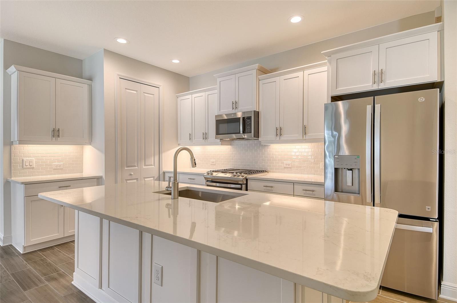 Image 19 of 41 For 12697 Palatka Drive