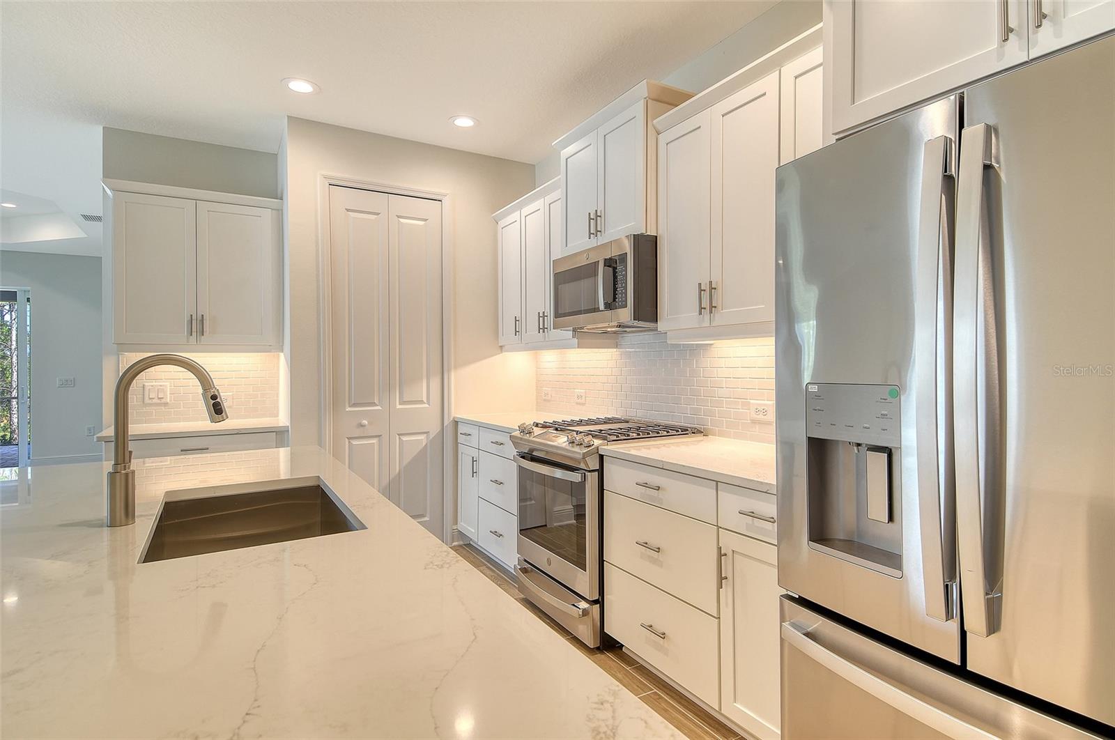 Image 20 of 41 For 12697 Palatka Drive