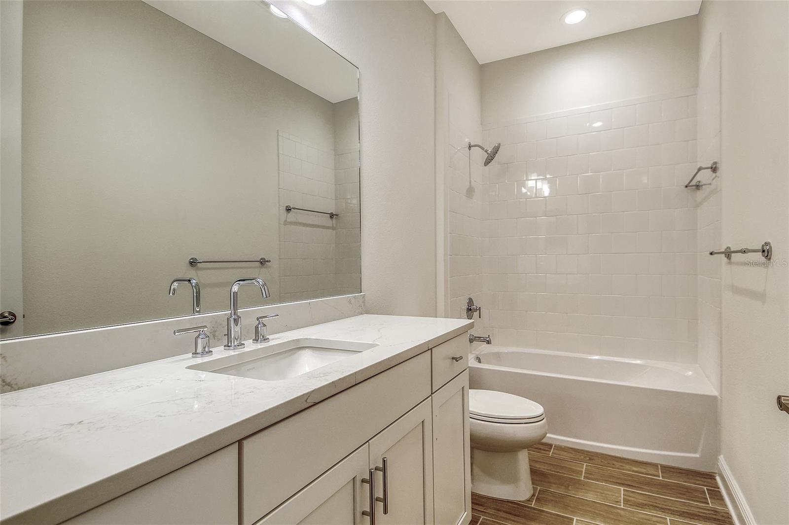 Image 34 of 41 For 12697 Palatka Drive