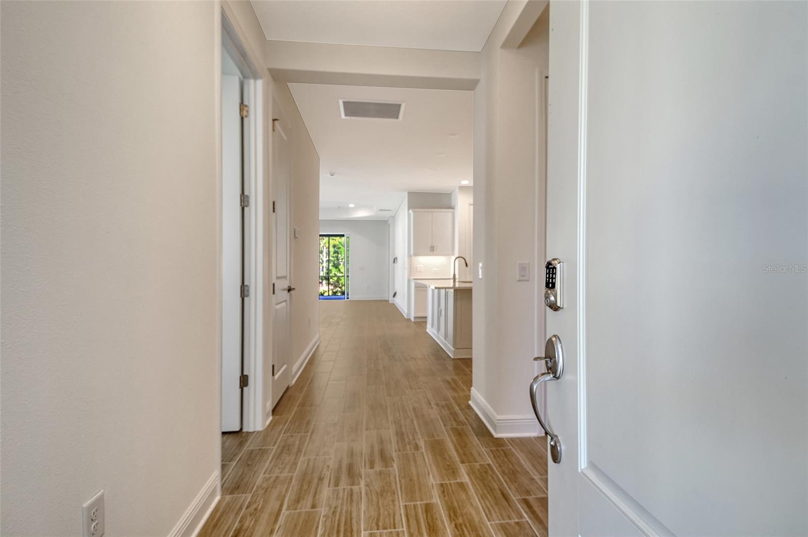 Image 9 of 41 For 12697 Palatka Drive