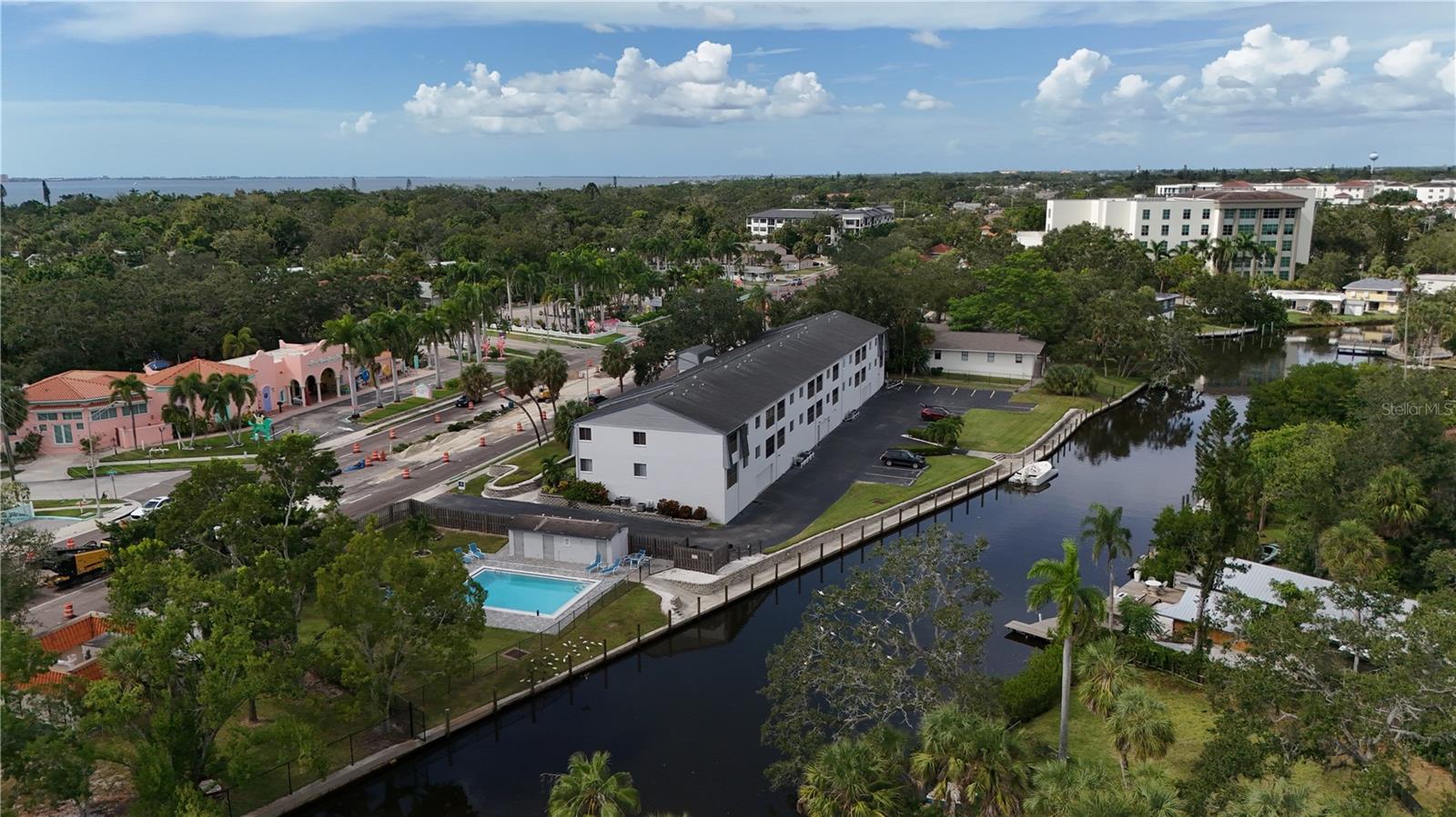 Image 4 of 12 For 2124 Tamiami Trail 204