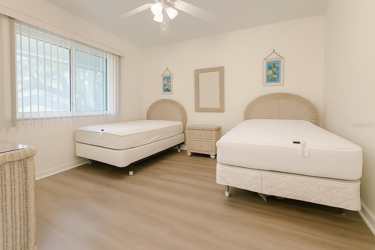 Image 7 of 12 For 2124 Tamiami Trail 204