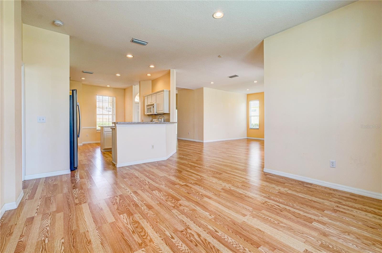 Image 11 of 34 For 5621 52nd Avenue W