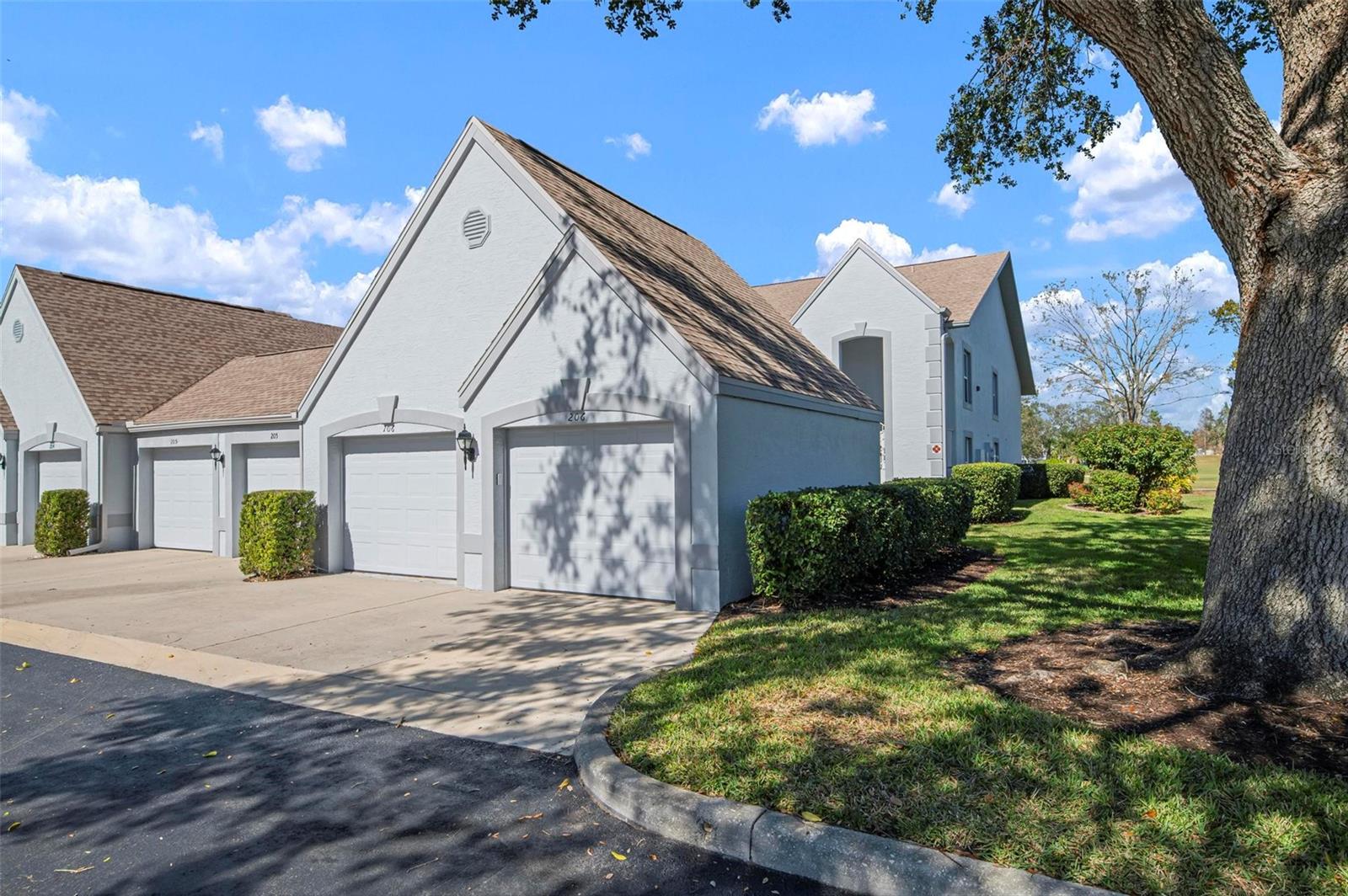 Image 3 of 48 For 6609 Stone River Road 206