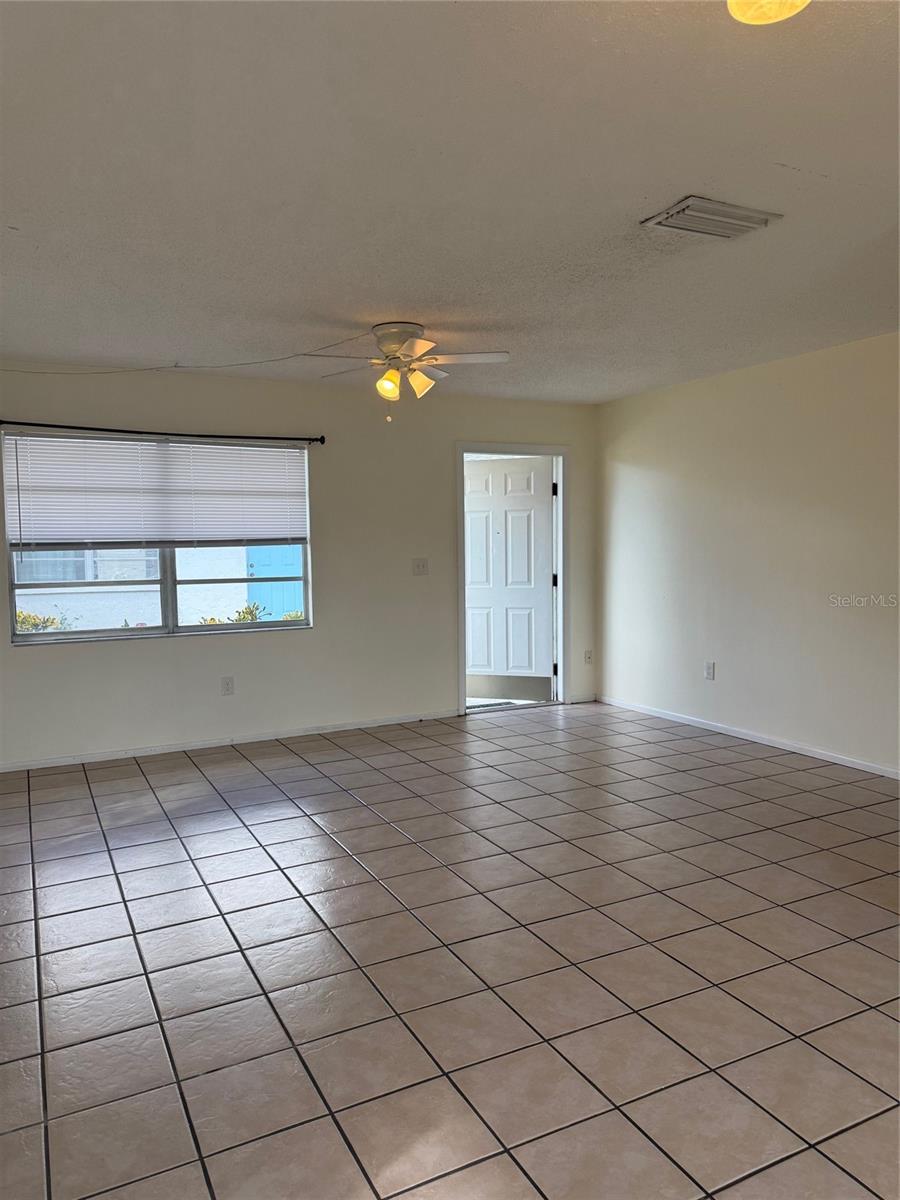 Image 6 of 13 For 1811 Marbeth Street