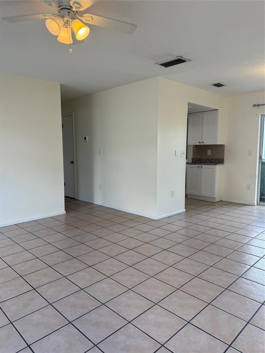 Image 7 of 13 For 1811 Marbeth Street