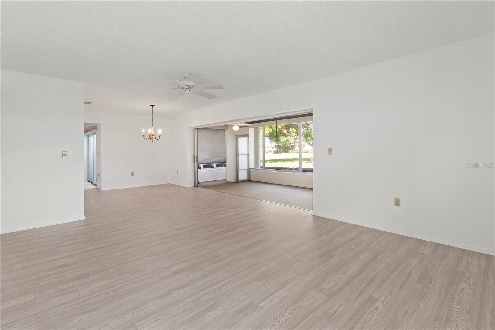 Image 18 of 63 For 6802 8th Avenue W