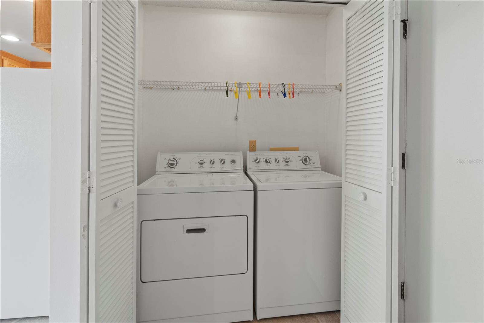 Image 32 of 63 For 6802 8th Avenue W