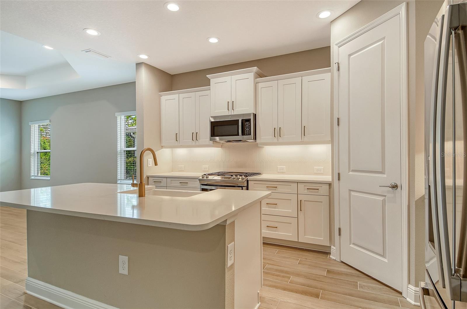 Image 17 of 35 For 12709 Palatka Drive