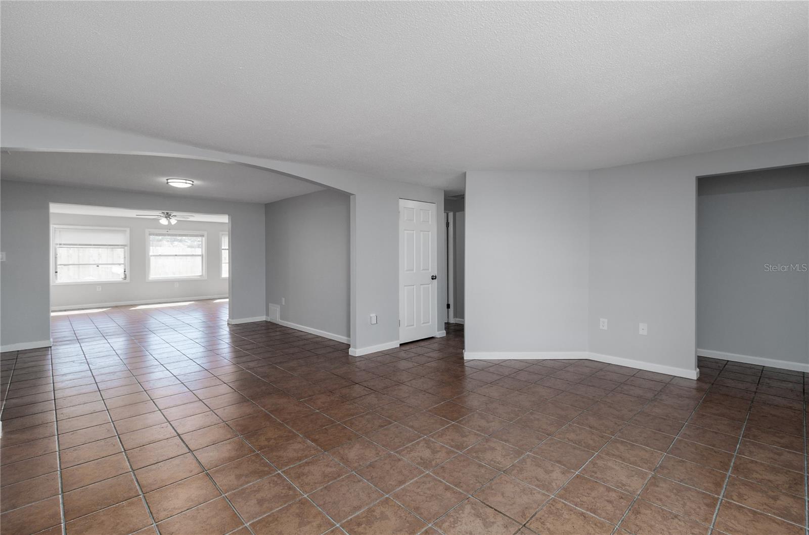 Image 4 of 16 For 269 Tarpon Boulevard Nw