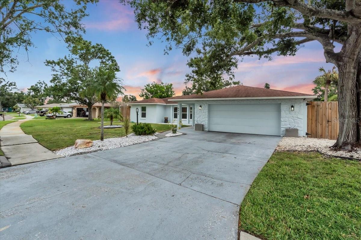 Image 3 of 42 For 8419 Sylvan Woods Drive