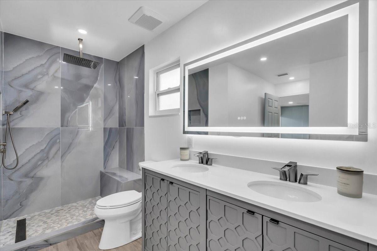 Image 32 of 42 For 8419 Sylvan Woods Drive