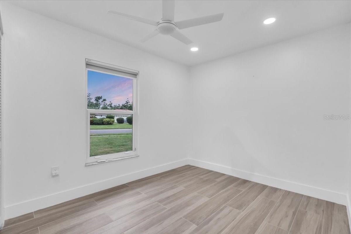 Image 34 of 42 For 8419 Sylvan Woods Drive