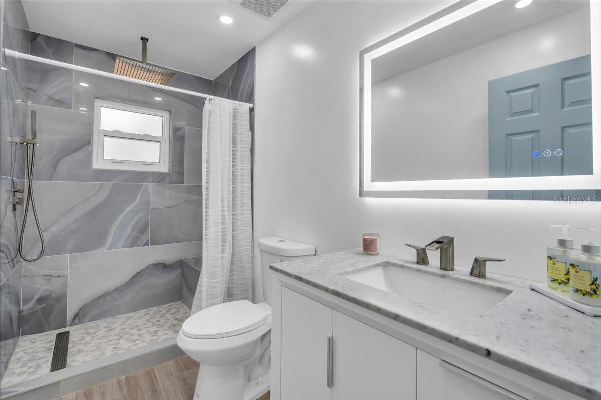 Image 36 of 42 For 8419 Sylvan Woods Drive