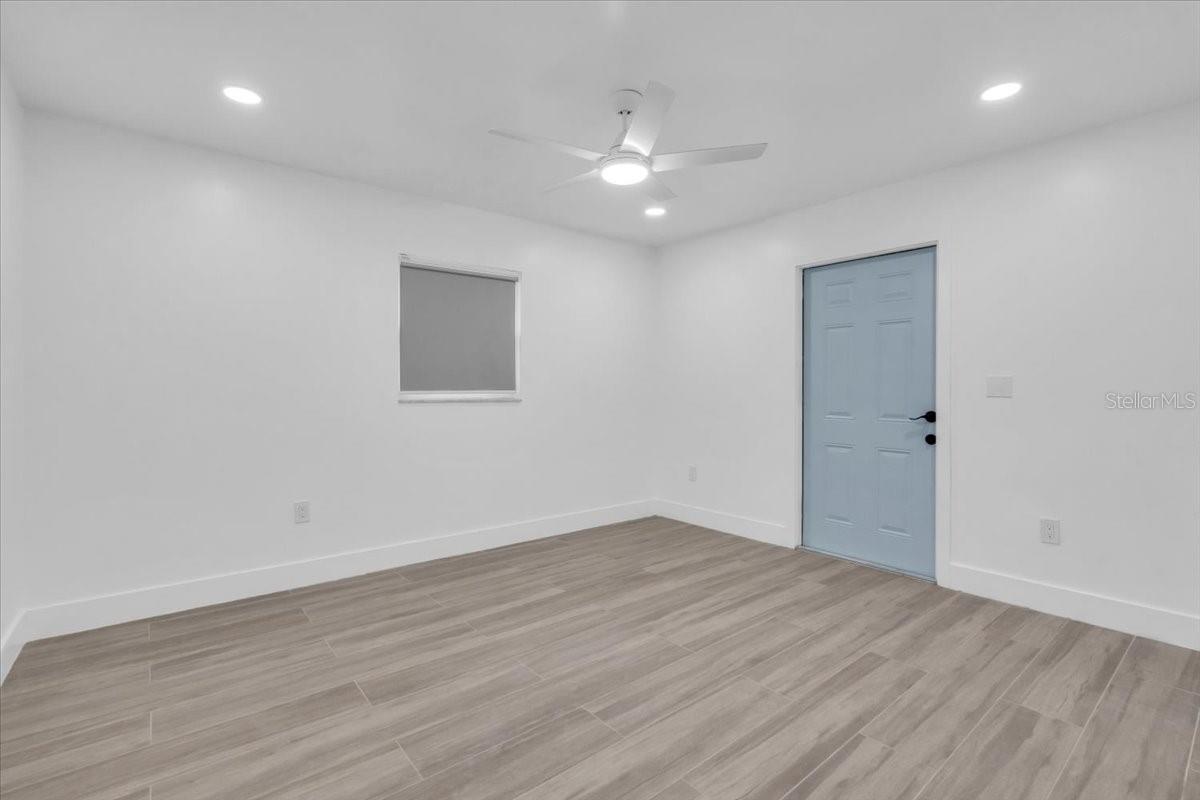 Image 38 of 42 For 8419 Sylvan Woods Drive