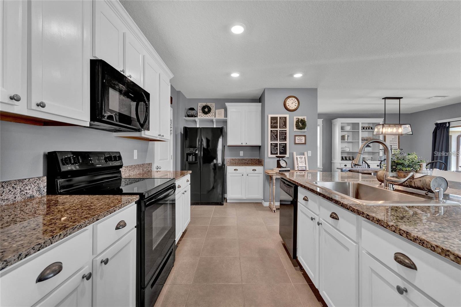 Image 4 of 16 For 5202 San Palermo Drive